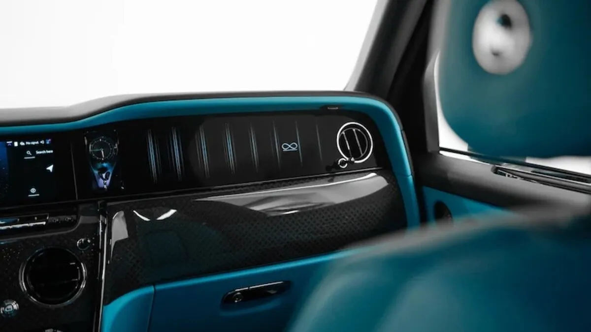 Rolls-Royce Cullinan Black Badge, I Рестайлинг 2025