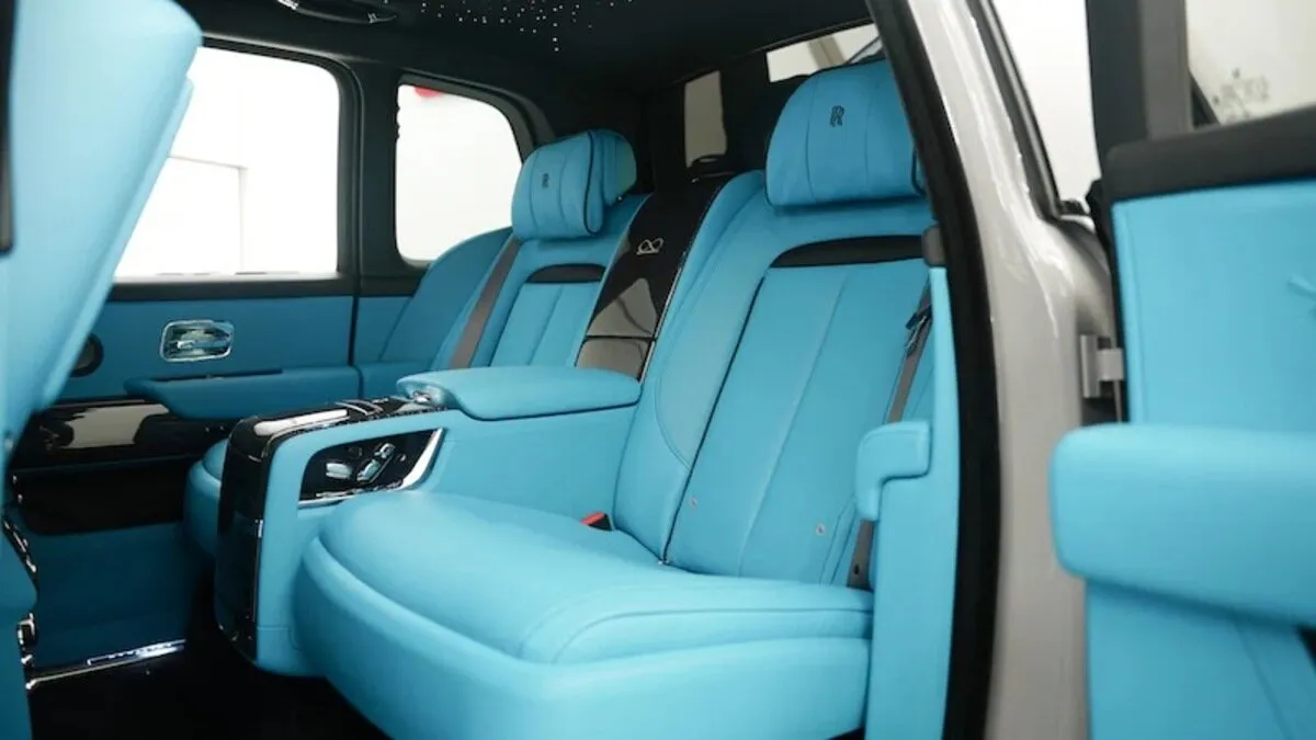 Rolls-Royce Cullinan Black Badge, I Рестайлинг 2025 фото 3