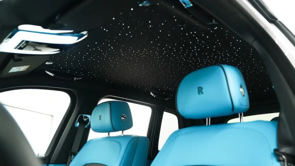 Rolls-Royce Cullinan Black Badge, I Рестайлинг 2025 фото 6