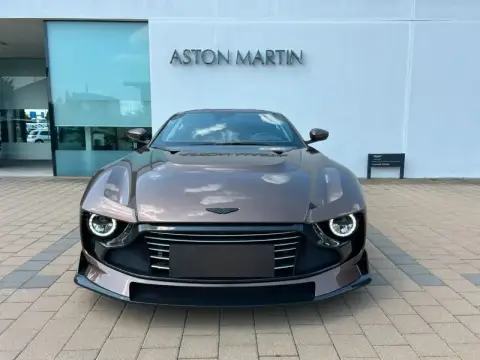 Aston Martin Valour, I 2024 — миниатюра 5