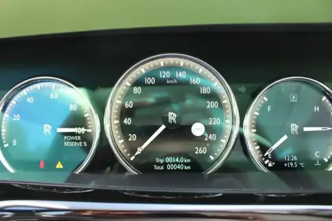 Rolls-Royce Phantom Ewb, Viii 2024 — миниатюра 4