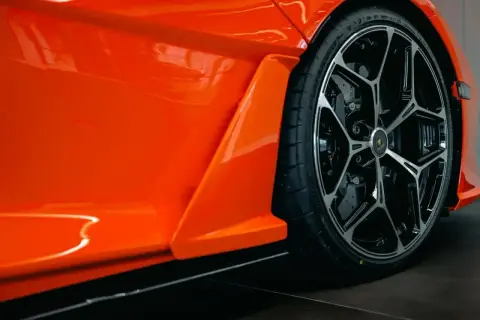 Lamborghini Revuelto, I 2025 — миниатюра 7