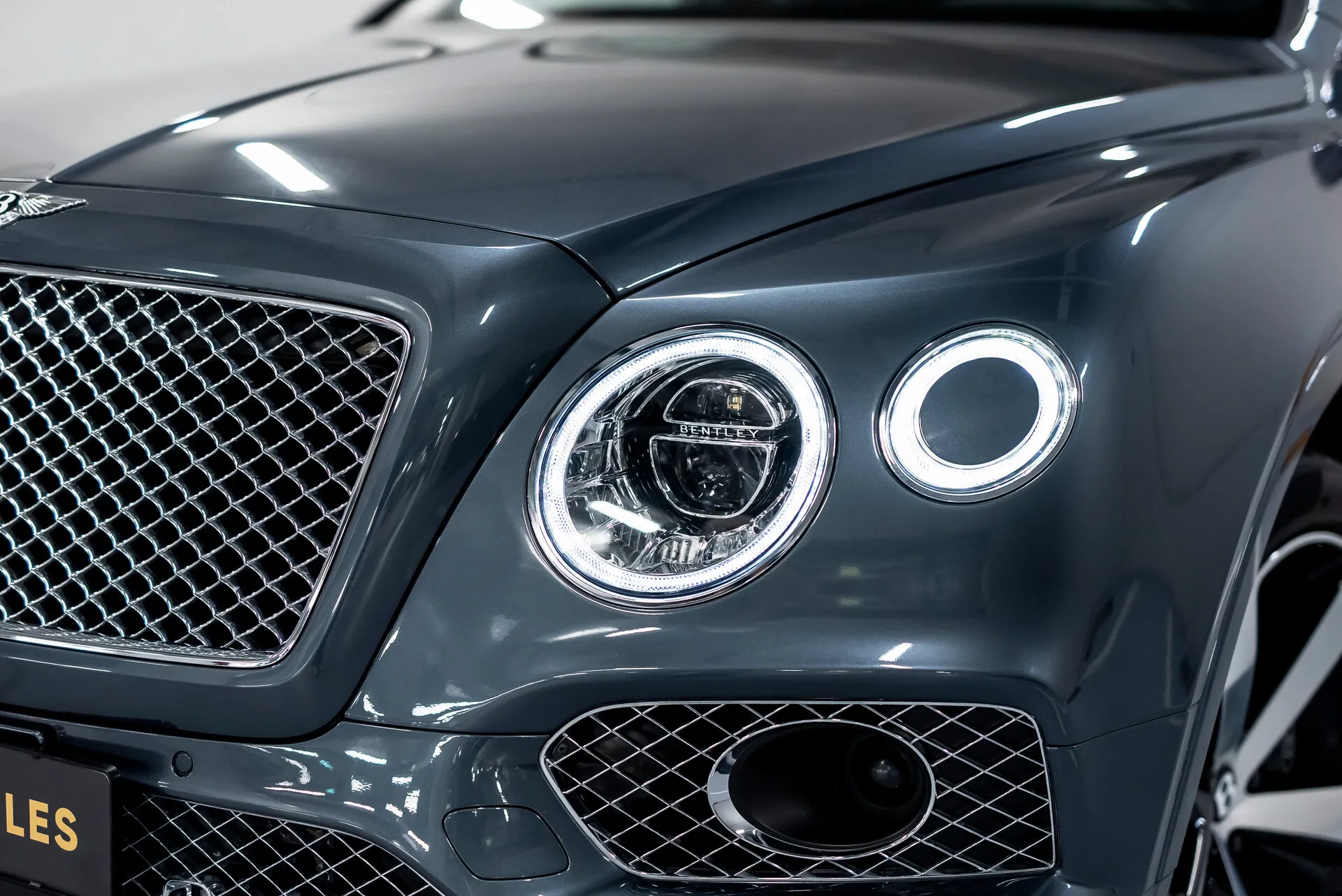 Bentley Bentayga, I 2020 фото 9