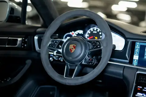 Porsche Panamera Gts, Ii 2019 — миниатюра 5