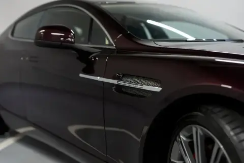 Aston Martin Rapide, I 2012 — миниатюра 6