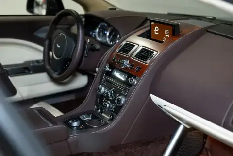 Aston Martin Rapide, I 2012 — миниатюра 7