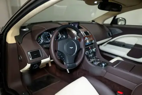 Aston Martin Rapide, I 2012 — миниатюра 8