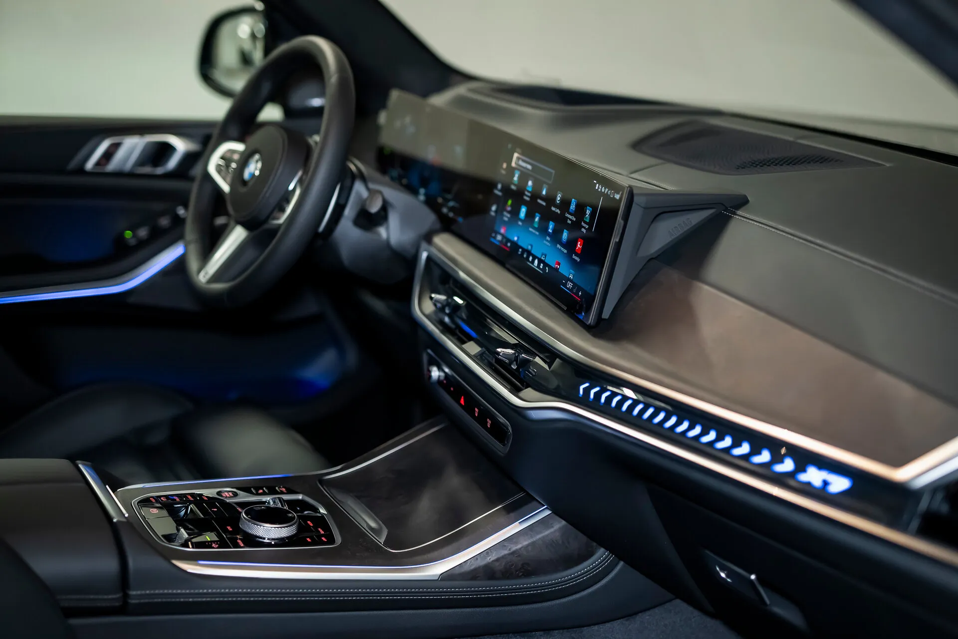 BMW X7 40D, I (G07) Рестайлинг 2024 фото 2