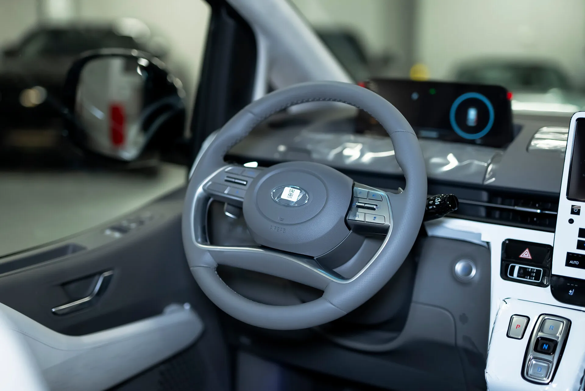 Hyundai Staria, I 2023 фото 3
