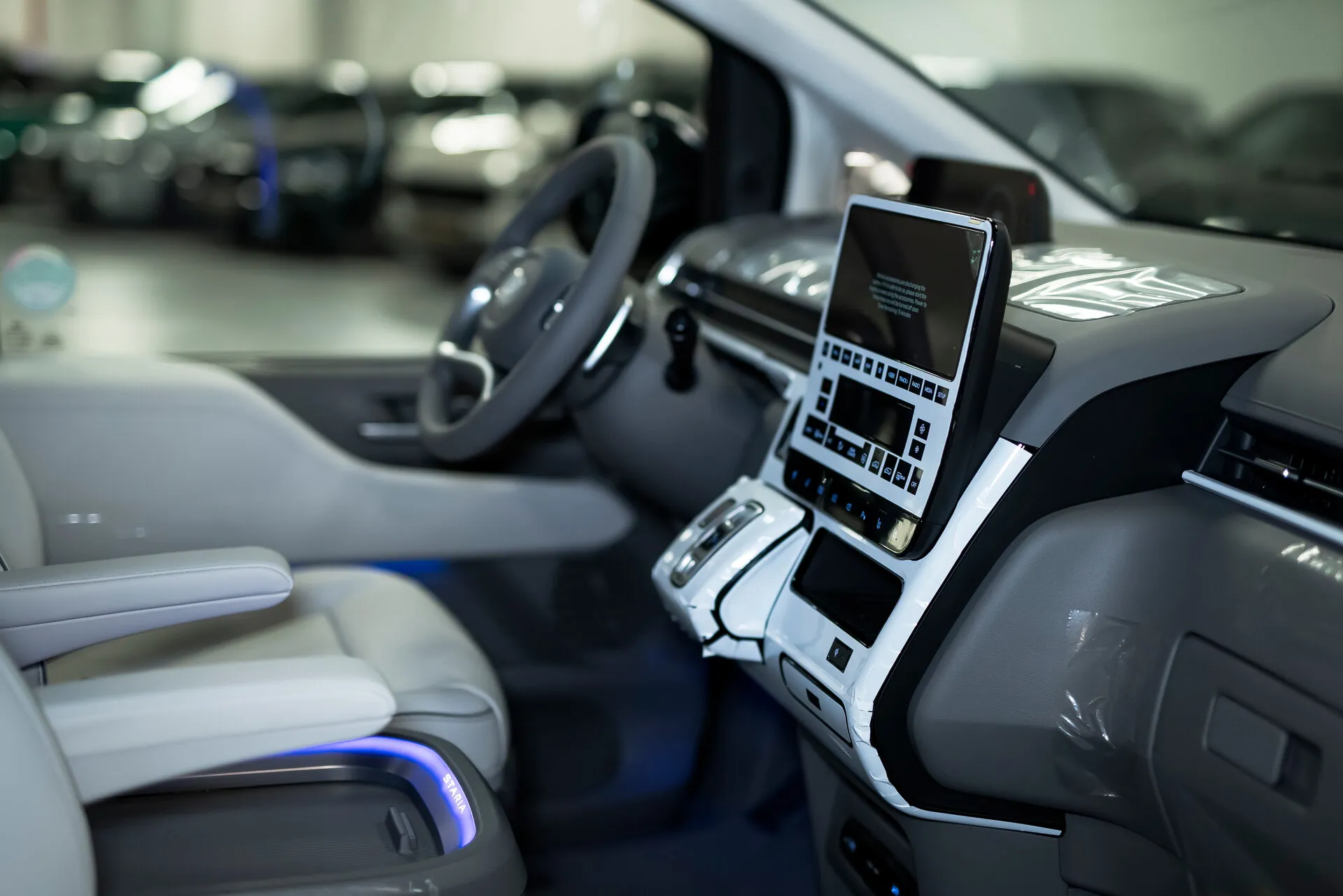 Hyundai Staria, I 2023 фото 4