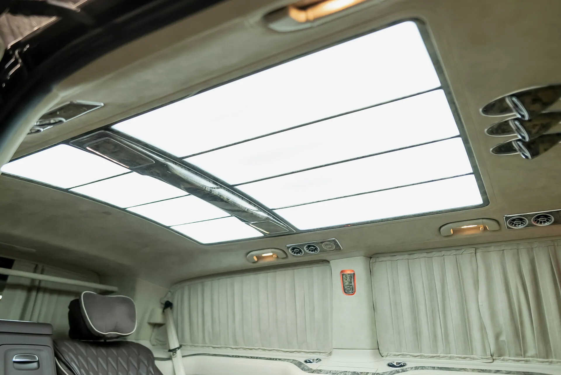 Mercedes-Benz V-Класс 250, Iii (W447) Рестайлинг 2020 фото 9