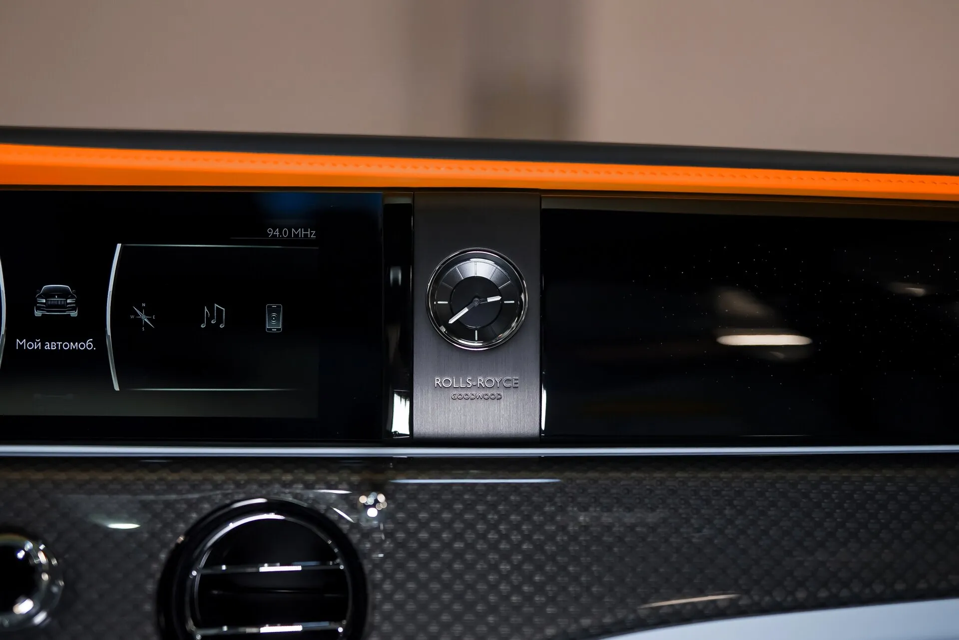 Rolls-Royce Ghost Black Badge, Ii 2024 фото 7