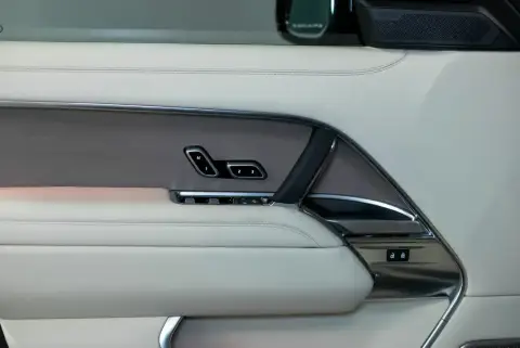 Land Rover Range Rover, V 2024 — миниатюра 8