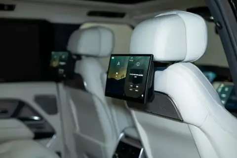 Land Rover Range Rover, V 2024 — миниатюра 9