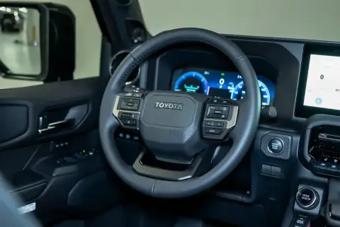 Toyota Land Cruiser Prado, 250 Series 2024 — миниатюра 2