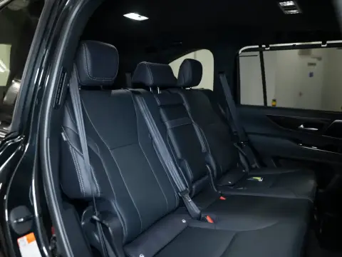 Lexus LX 600, Iv 2024 — миниатюра 8