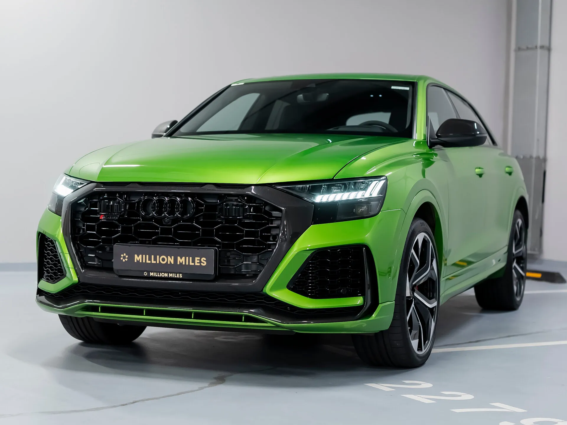 Audi RS Q8, I 2021 фото 4