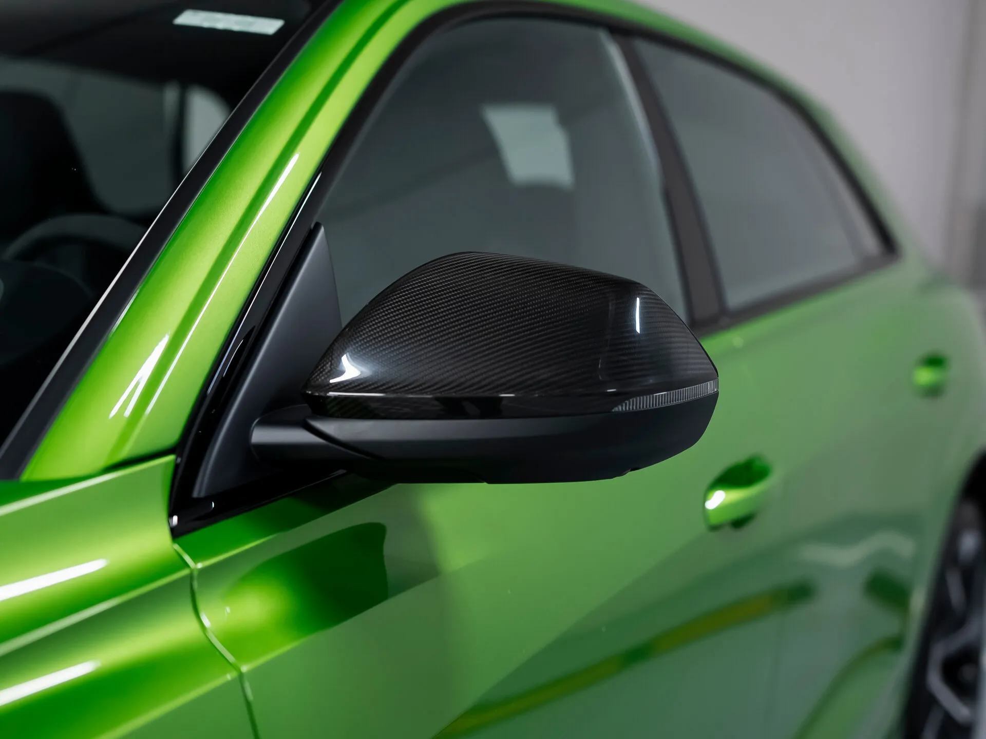 Audi RS Q8, I 2021 фото 6