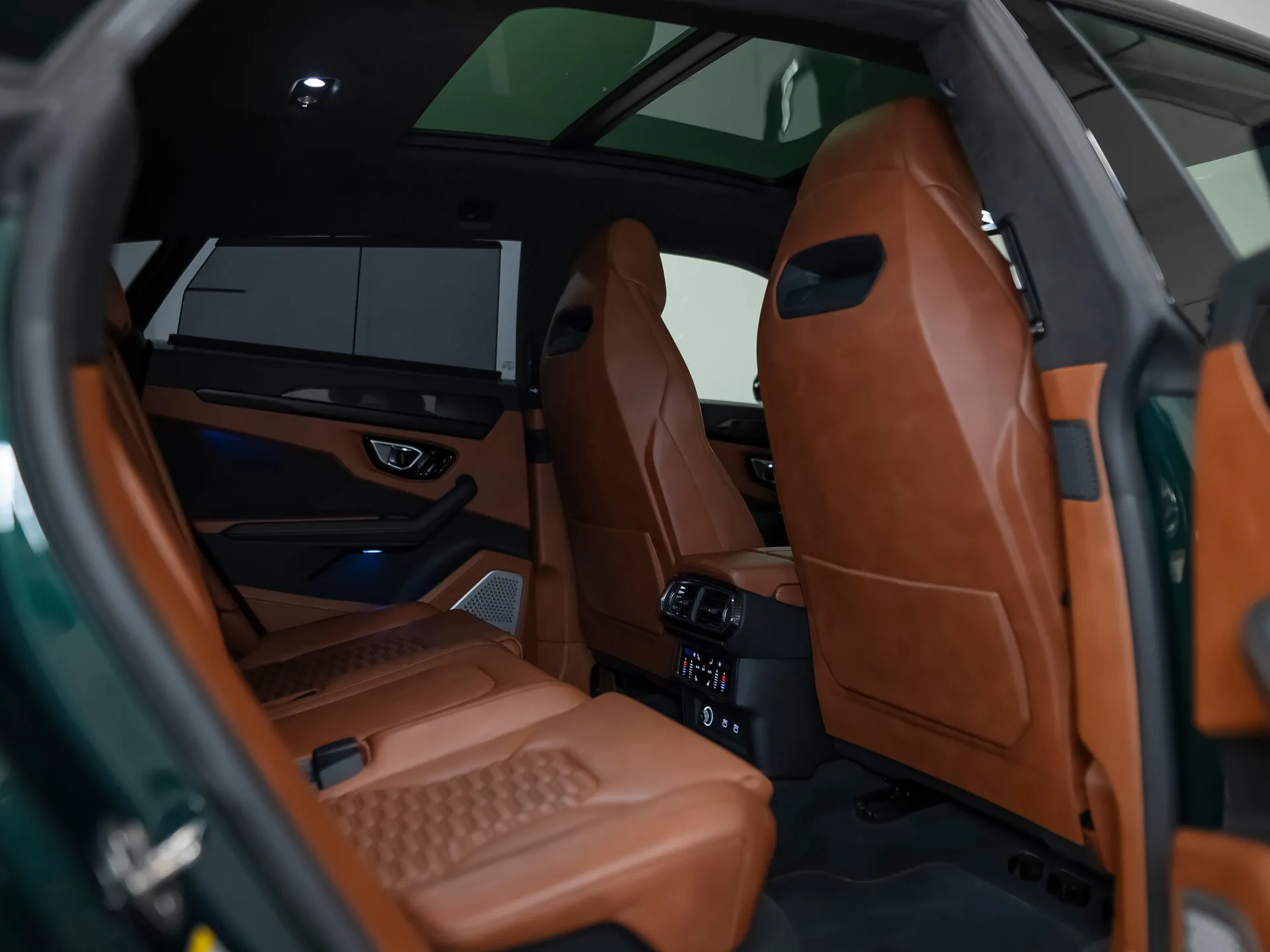 Lamborghini Urus, I 2021 фото 4