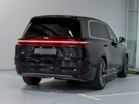 Li Auto L9, I Рестайлинг 2024 — миниатюра 4