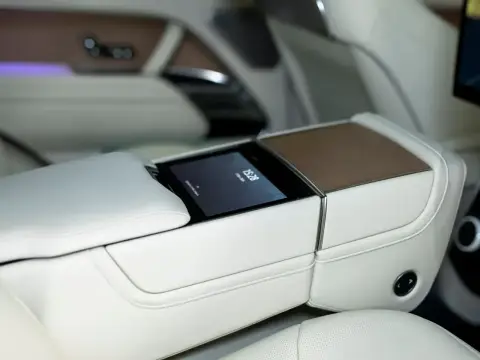 Land Rover Range Rover, V 2023 — миниатюра 2