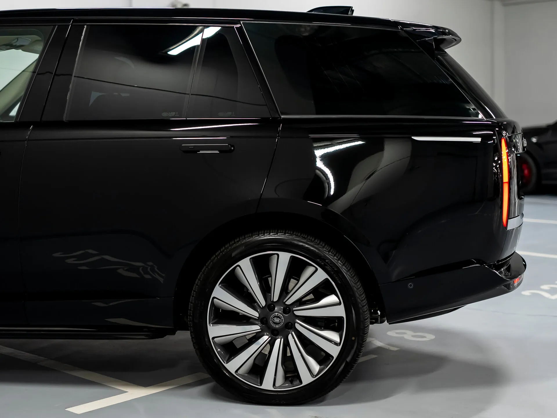 Land Rover Range Rover, V 2023 фото 7