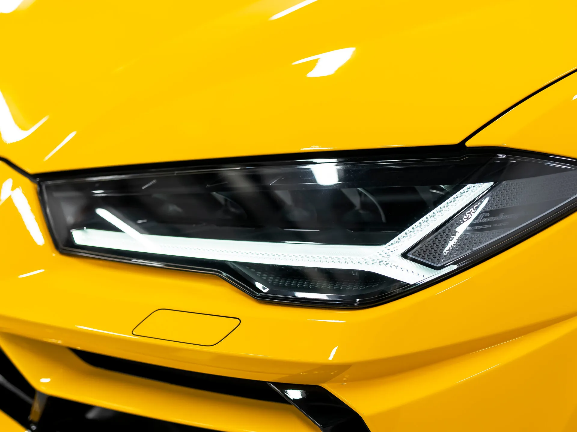 Lamborghini Urus, I 2022 фото 8