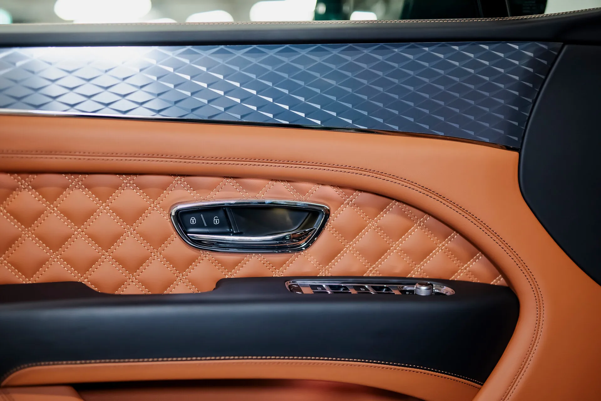 Bentley Bentayga, I Рестайлинг 2021 фото 4