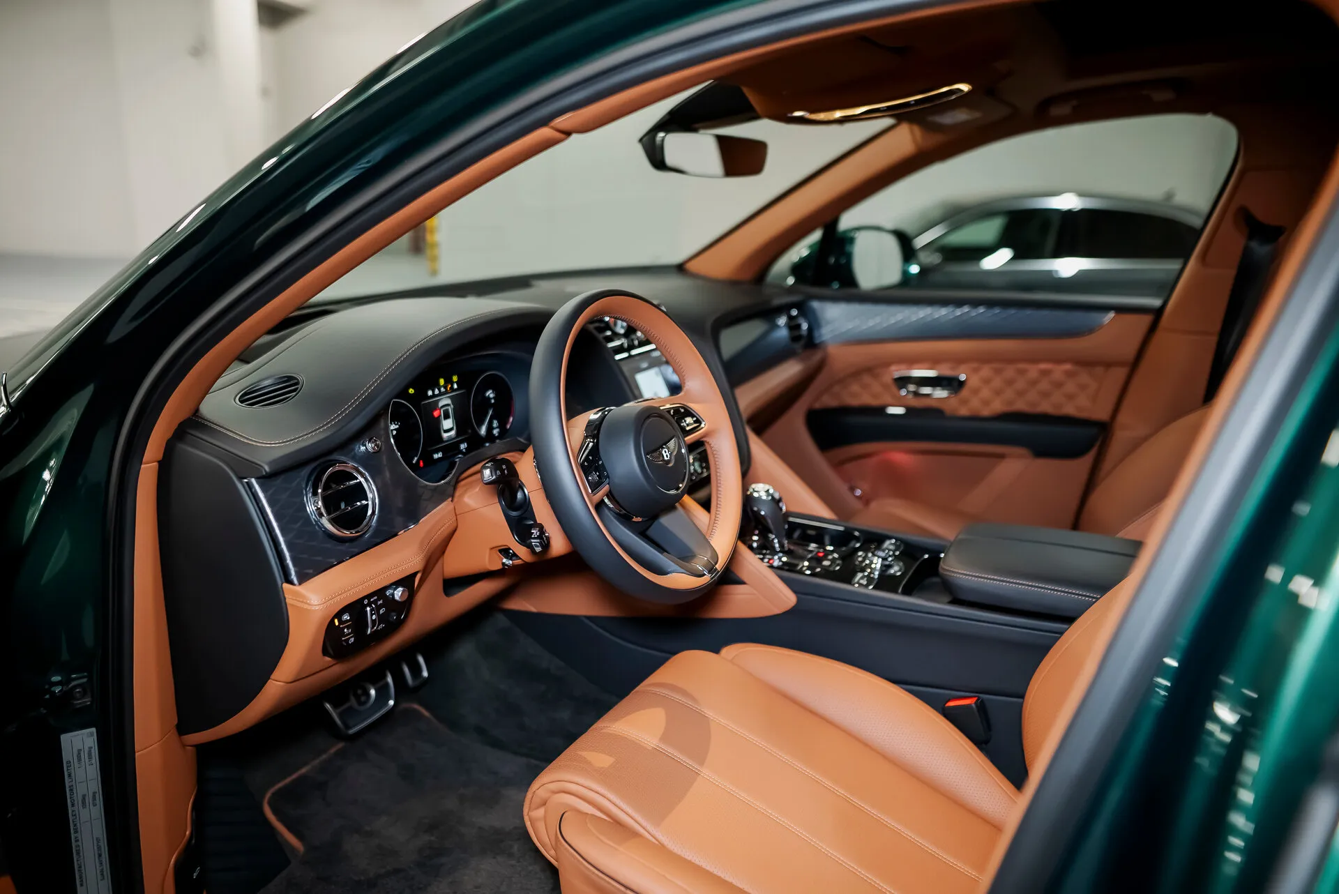 Bentley Bentayga, I Рестайлинг 2021 фото 10