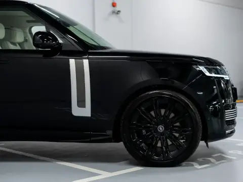 Land Rover Range Rover, V 2023 — миниатюра 10