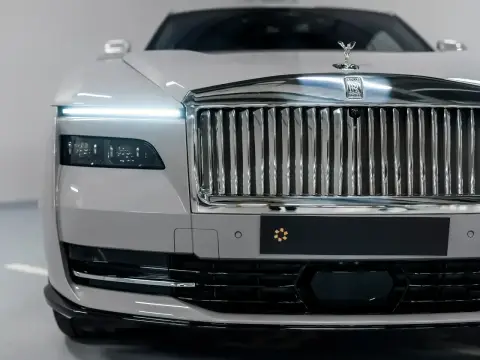 Rolls-Royce Spectre, I 2024 — миниатюра 9