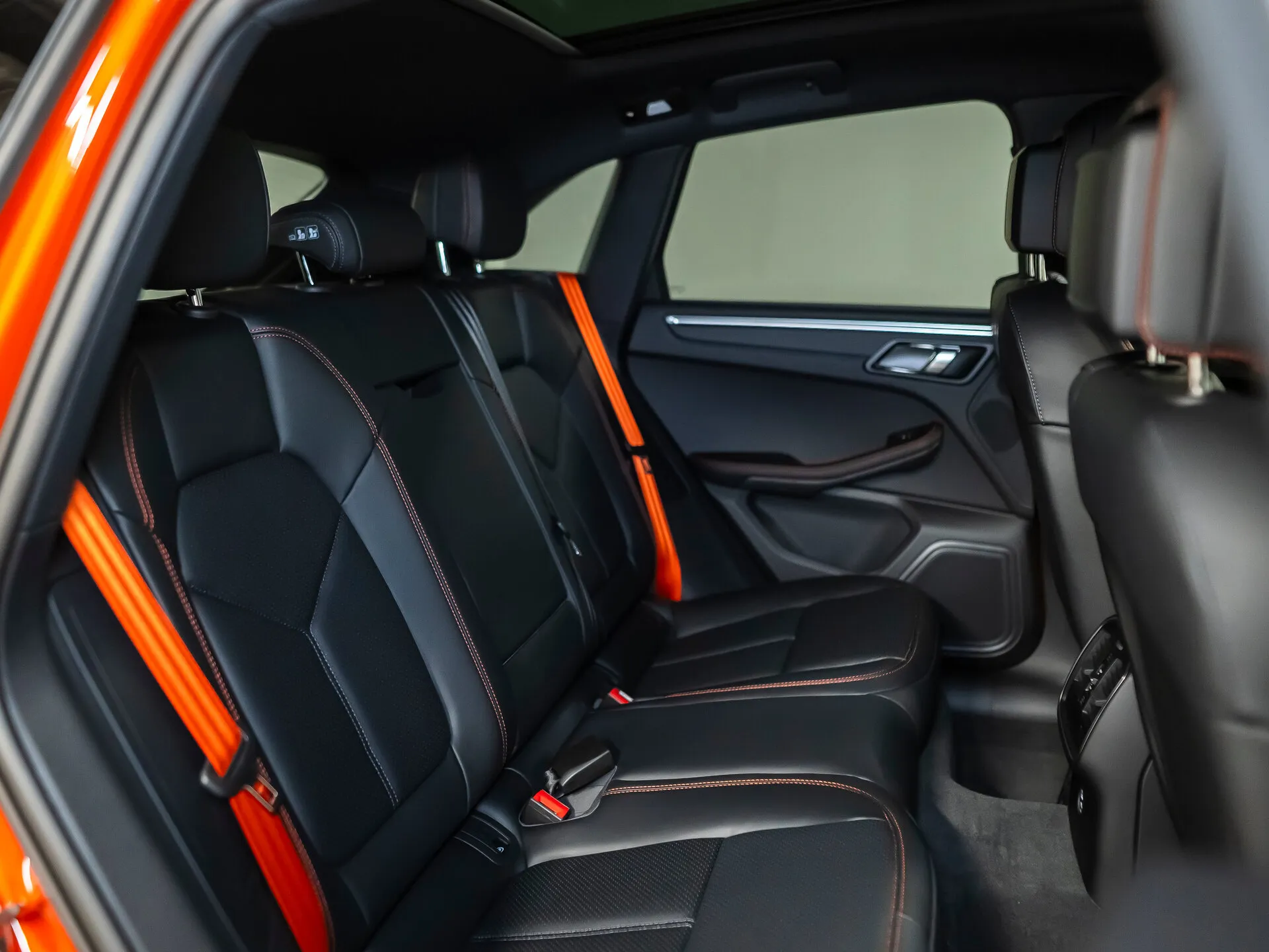 Porsche Macan, I Рестайлинг 2 2024 фото 4