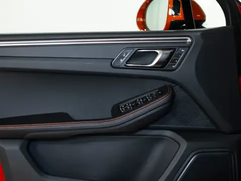 Porsche Macan, I Рестайлинг 2 2024 — миниатюра 7