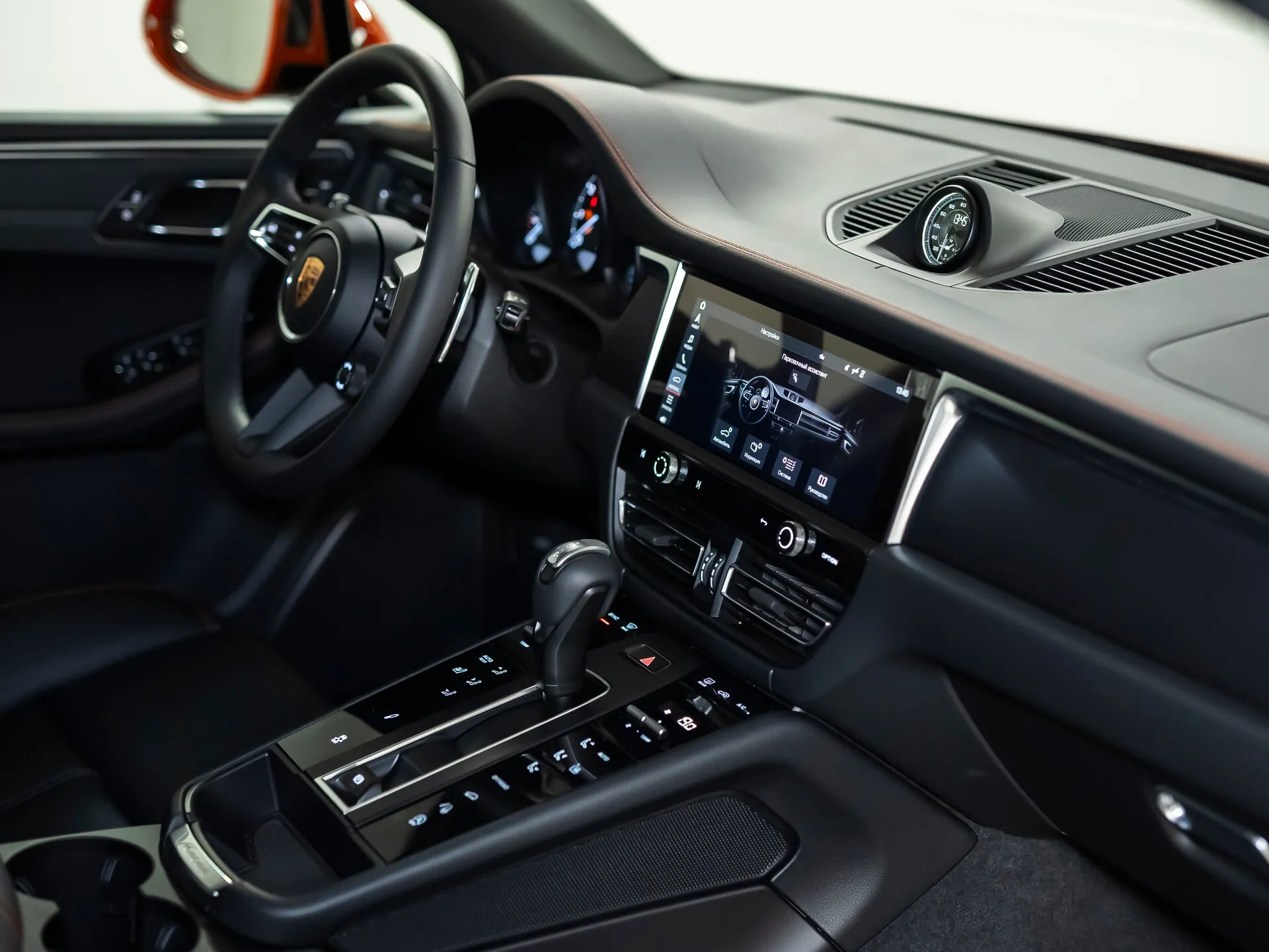 Porsche Macan, I Рестайлинг 2 2024 фото 10
