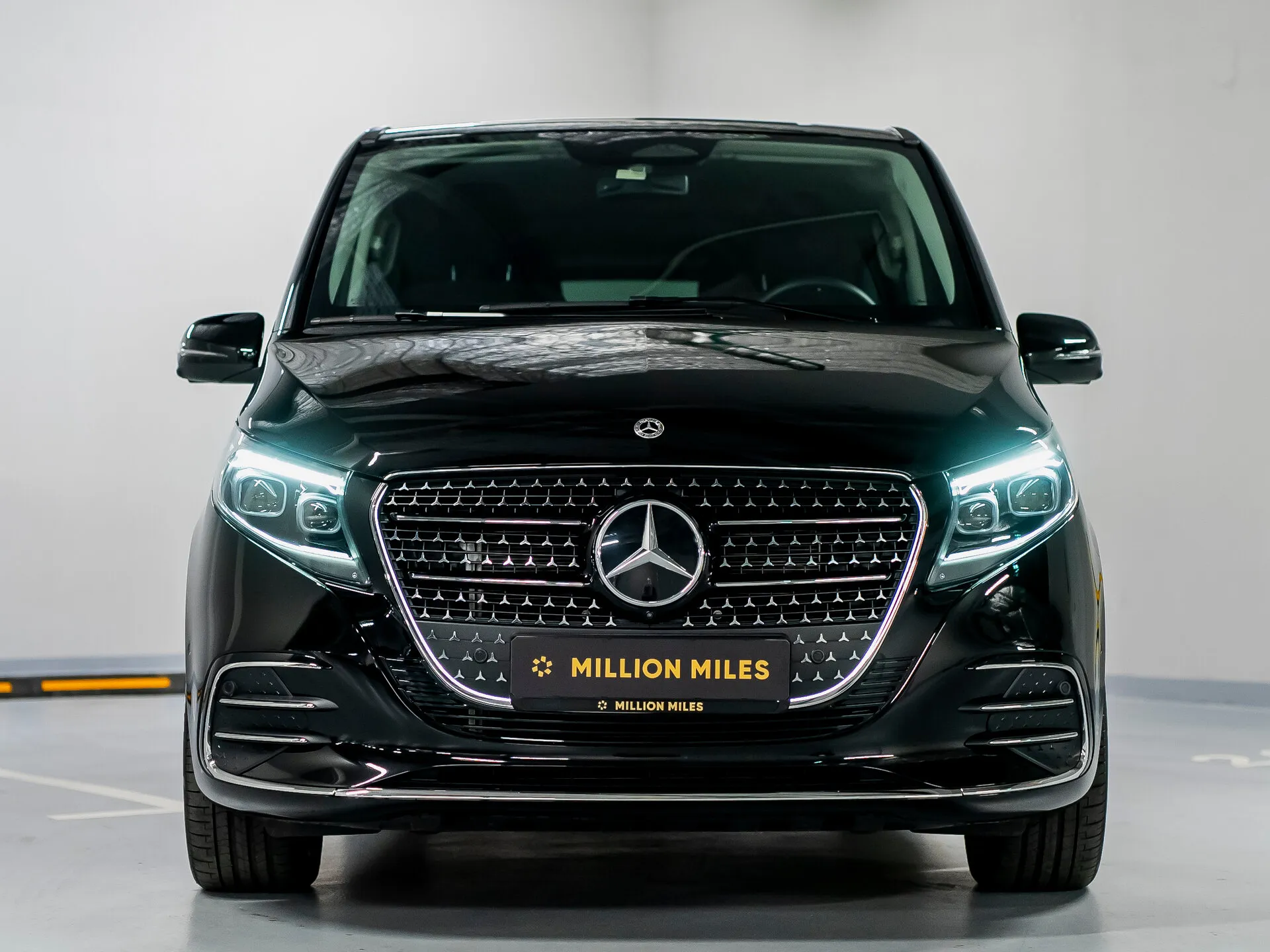 Mercedes-Benz V-Класс 300, Iii (W447) Рестайлинг 2 2024 фото 6