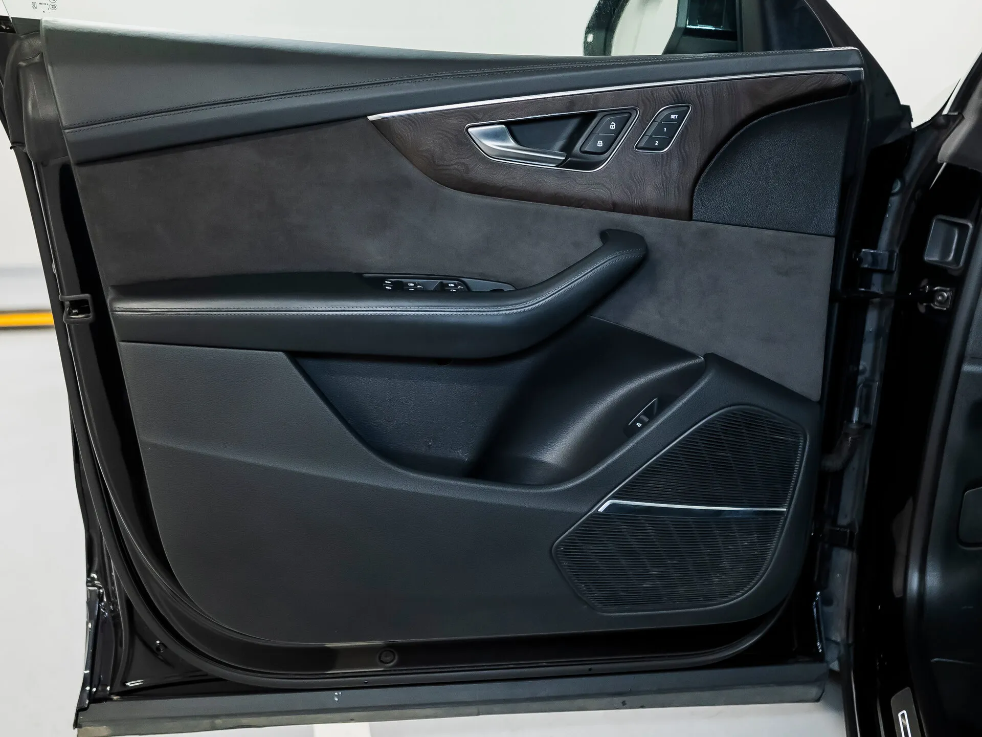 Audi Q8, I (4M) 2019 фото 3