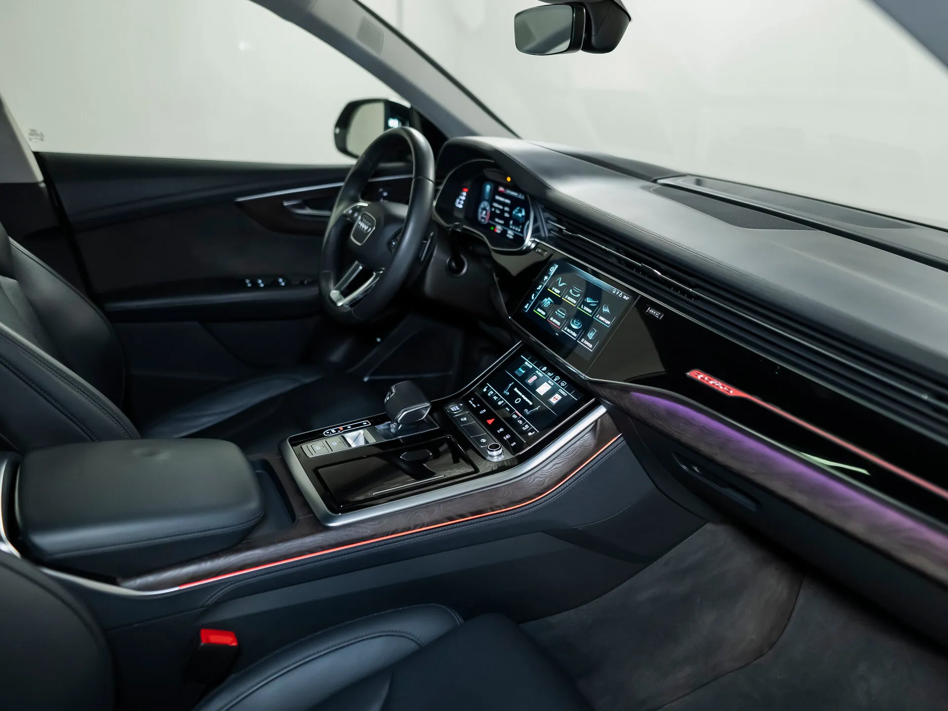 Audi Q8, I (4M) 2019 фото 7