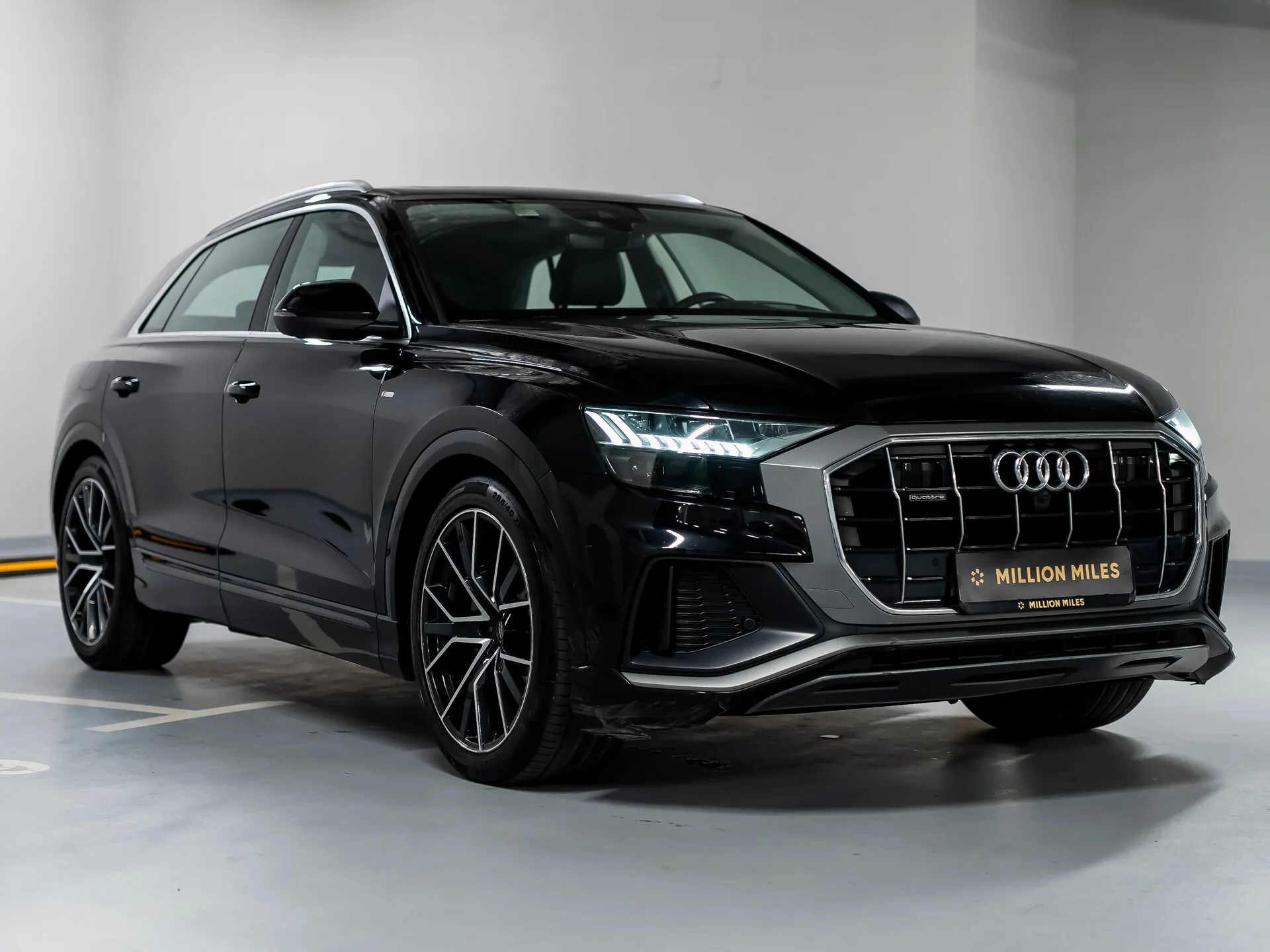 Audi Q8, I (4M) 2019 фото 8