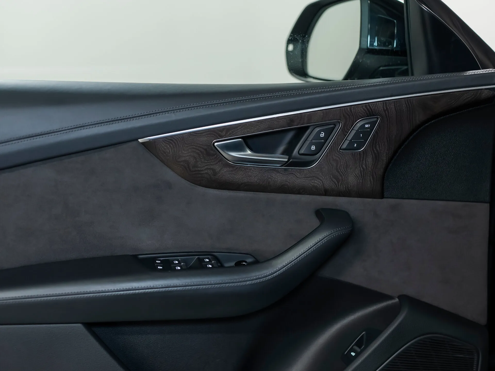 Audi Q8, I (4M) 2019 фото 9