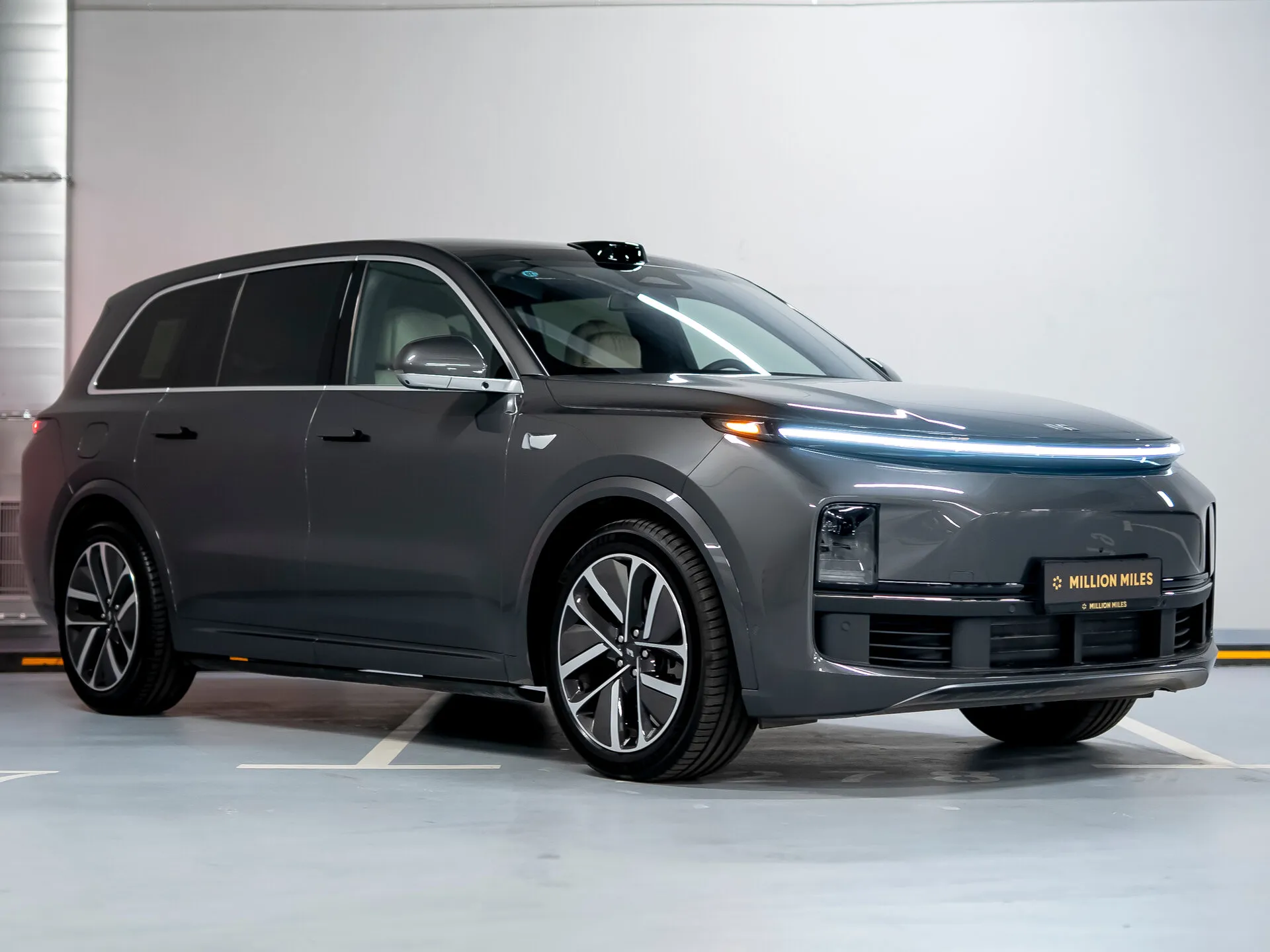 Li Auto L9, I Рестайлинг 2024 фото 2