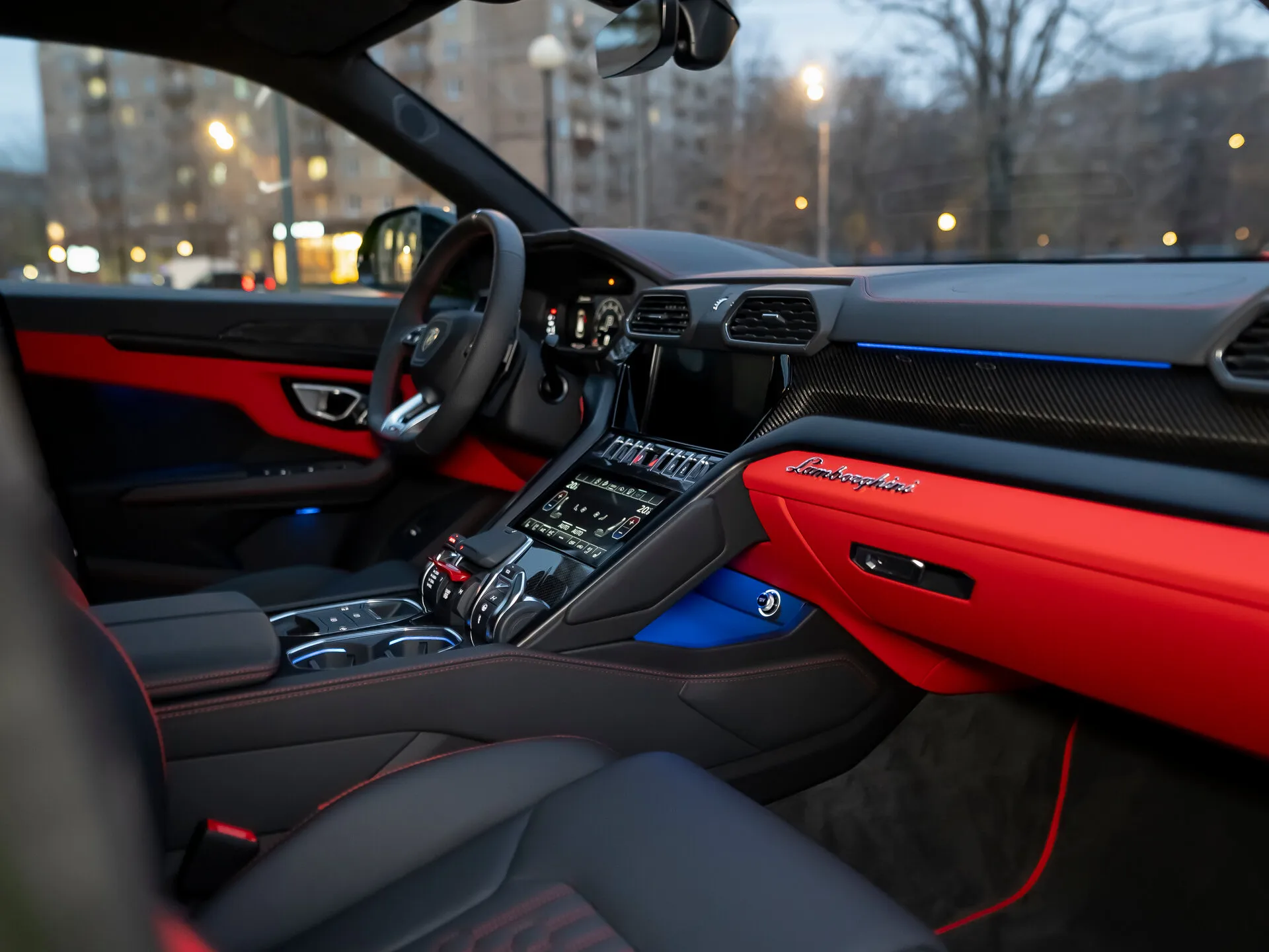 Lamborghini Urus, I Рестайлинг 2024 фото 6