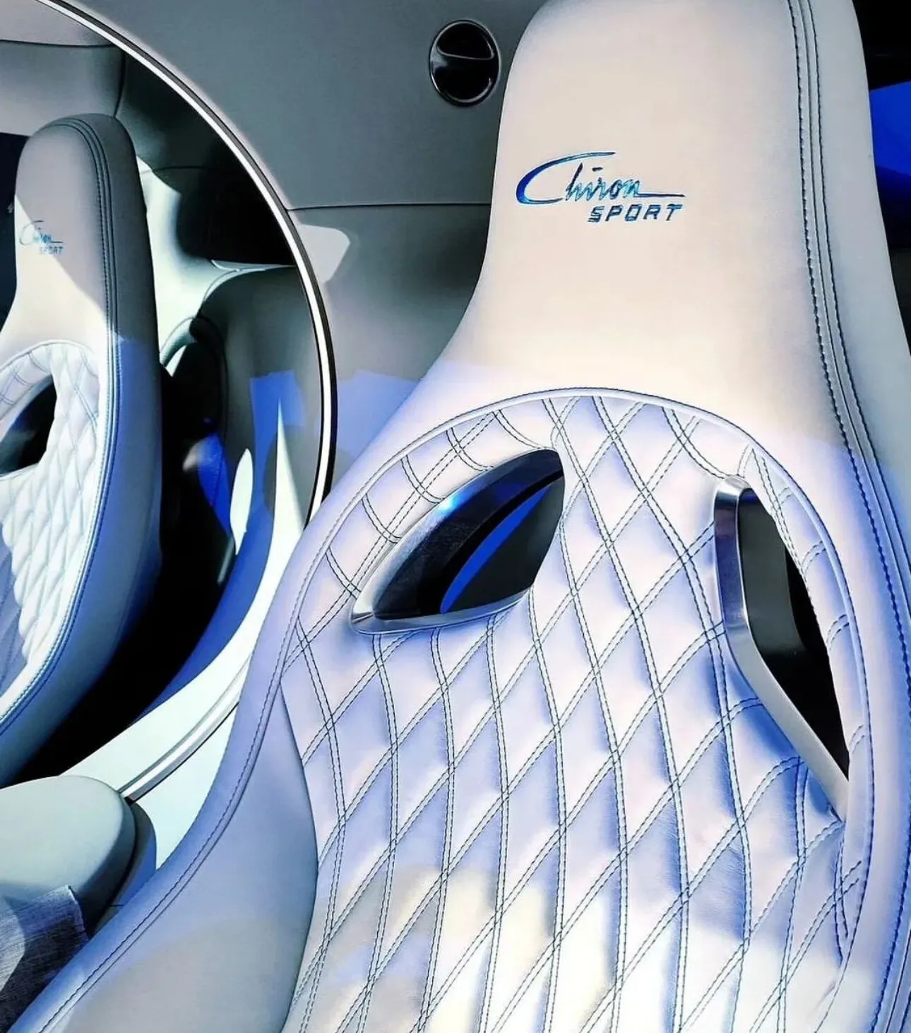 Bugatti Chiron, I 2023 фото 8