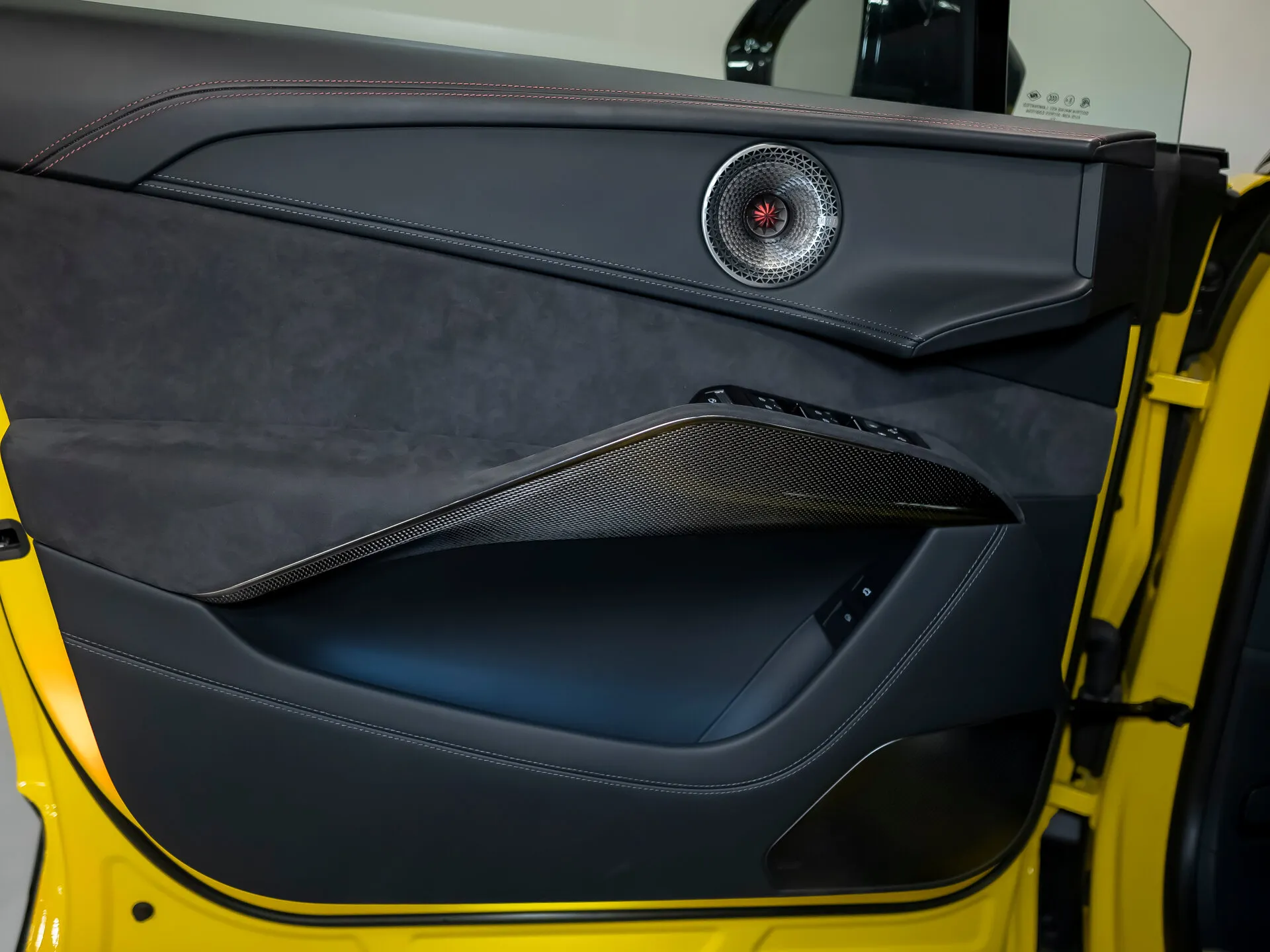 Lotus Eletre, I 2023