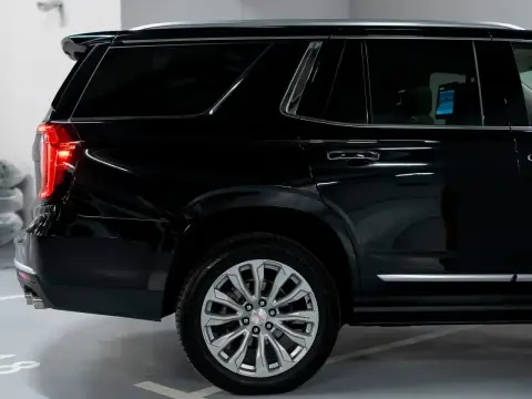 GMC Yukon, V 2022 — миниатюра 6