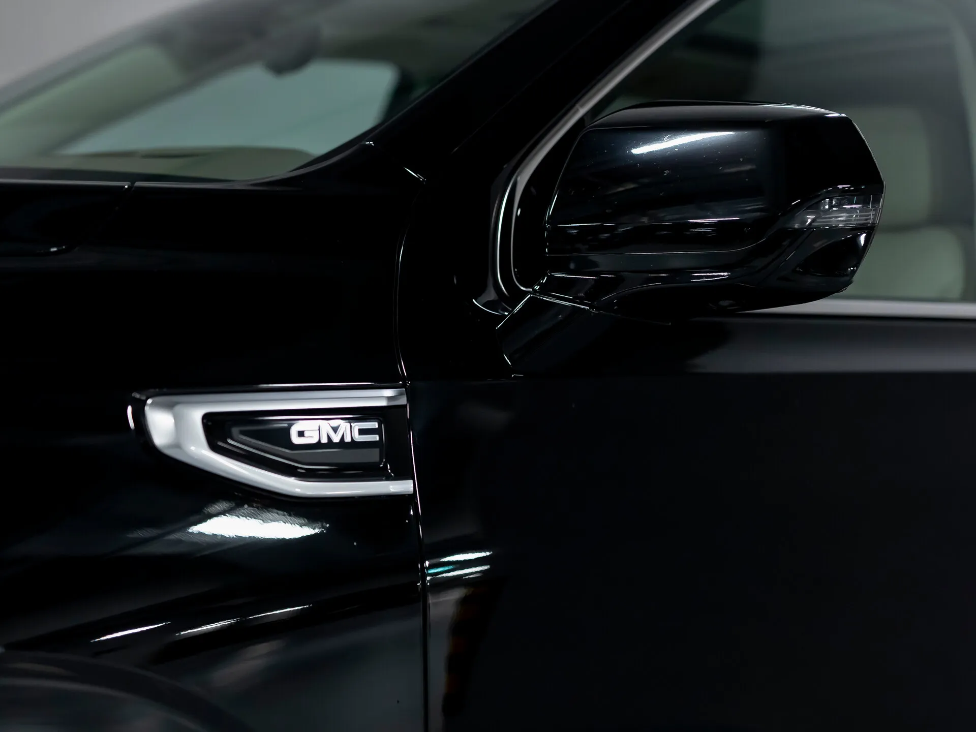 GMC Yukon, V 2022 фото 8