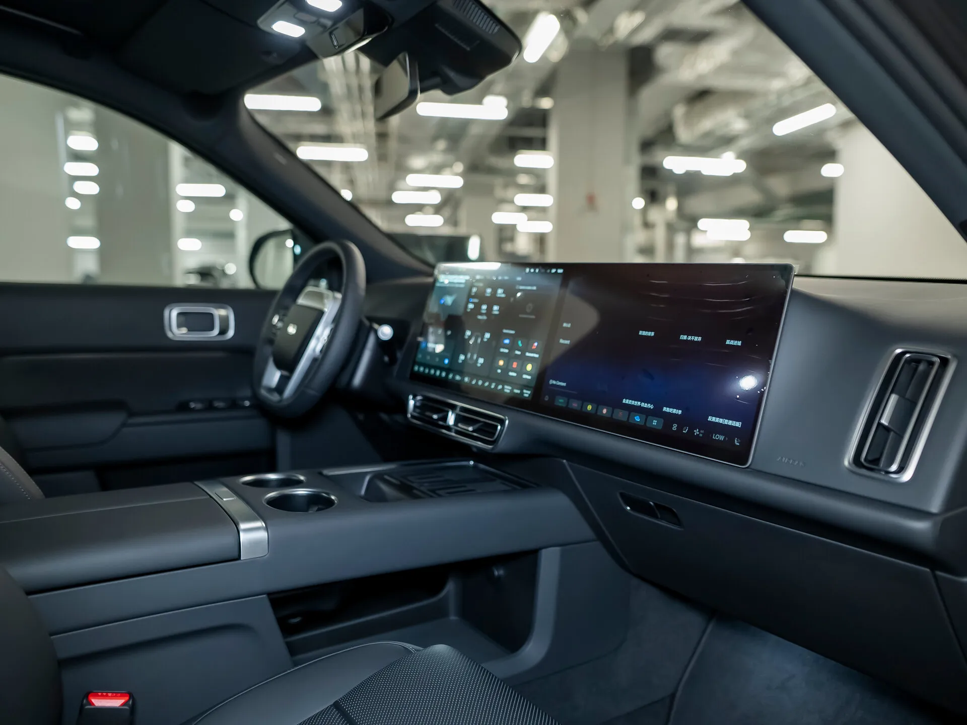 Li Auto L9, I Рестайлинг 2024 фото 3