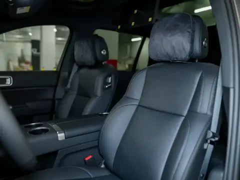 Li Auto L9, I Рестайлинг 2024 — миниатюра 6