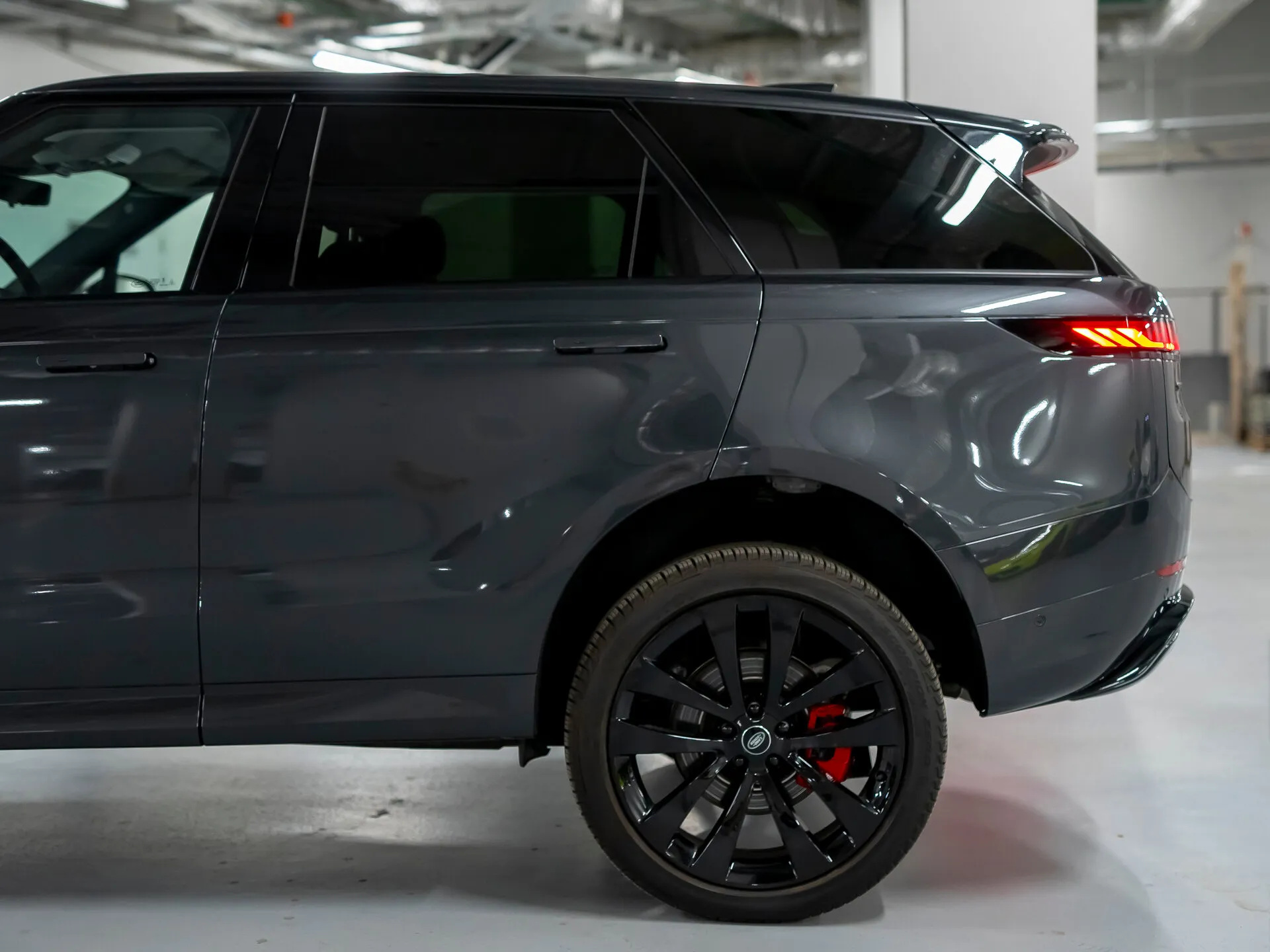 Land Rover Range Rover Sport, Iii 2024 фото 2