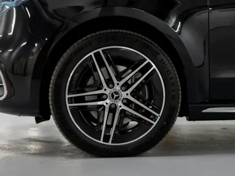 Mercedes-Benz V-Класс, Iii (W447) Рестайлинг 2 2025 — миниатюра 2