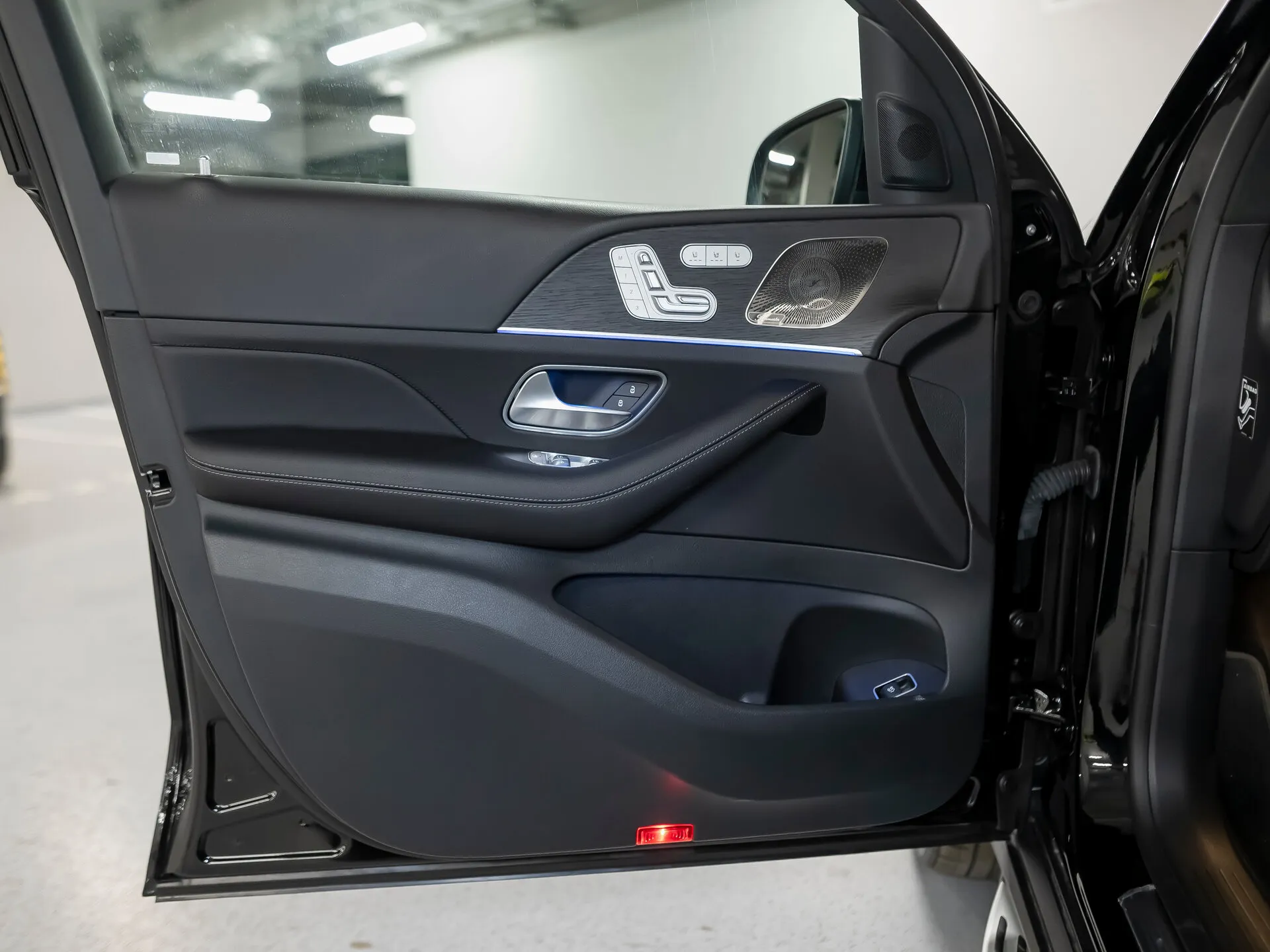 Mercedes-Benz GLS-Класс 450, Ii (X167) Рестайлинг 2024 фото 2